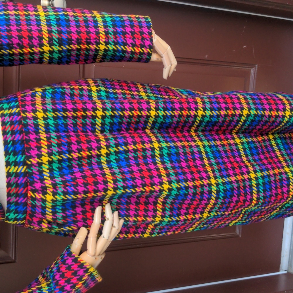 Vintage 90s JH Collectibles 2pc suit jacket & skirt bright plaid sz 8 EUC - Picture 15 of 15